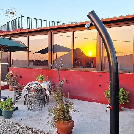 Casa Caperucita Дом отдыха Ифонче